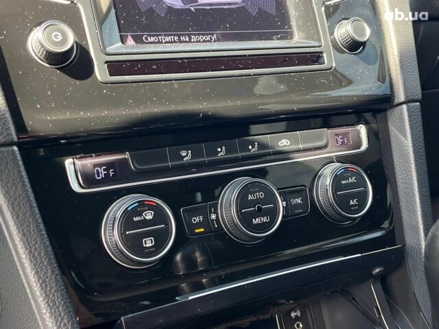 Білий Фольксваген Гольф, об'ємом двигуна 1.6 л та пробігом 268 тис. км за 10590 $, фото 20 на Automoto.ua