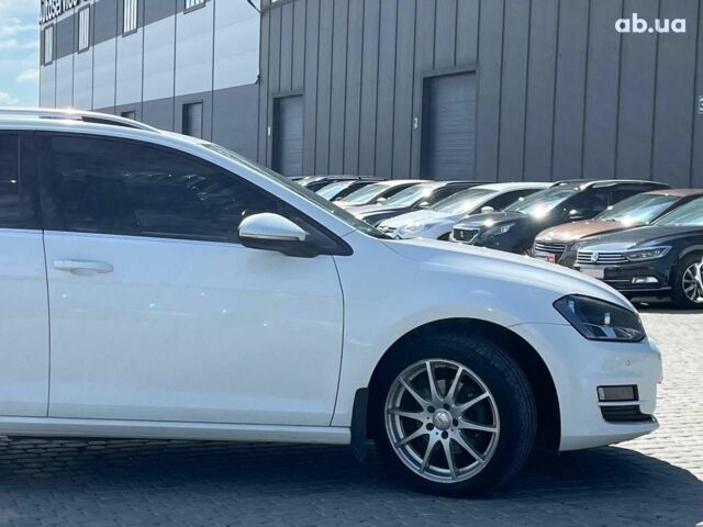 Білий Фольксваген Гольф, об'ємом двигуна 1.6 л та пробігом 268 тис. км за 10590 $, фото 3 на Automoto.ua
