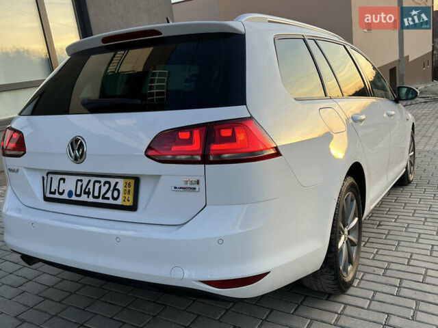 Белый Фольксваген Гольф, объемом двигателя 1.6 л и пробегом 241 тыс. км за 11600 $, фото 26 на Automoto.ua