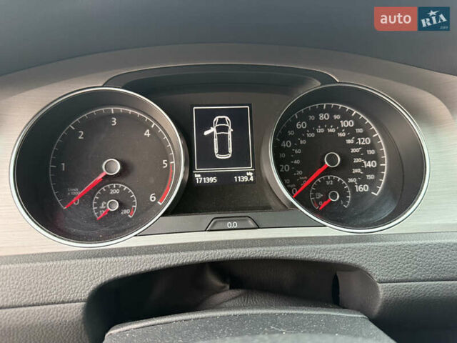 Белый Фольксваген Гольф, объемом двигателя 2 л и пробегом 171 тыс. км за 12500 $, фото 6 на Automoto.ua