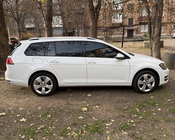 Белый Фольксваген Гольф, объемом двигателя 2 л и пробегом 250 тыс. км за 12450 $, фото 2 на Automoto.ua