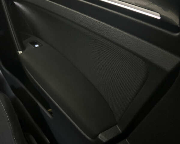 Белый Фольксваген Гольф, объемом двигателя 1.97 л и пробегом 245 тыс. км за 16490 $, фото 39 на Automoto.ua