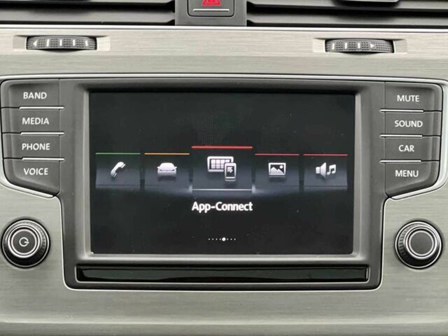 Белый Фольксваген Гольф, объемом двигателя 2 л и пробегом 53 тыс. км за 16700 $, фото 14 на Automoto.ua