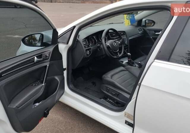 Білий Фольксваген Гольф, об'ємом двигуна 1.97 л та пробігом 203 тис. км за 15500 $, фото 24 на Automoto.ua