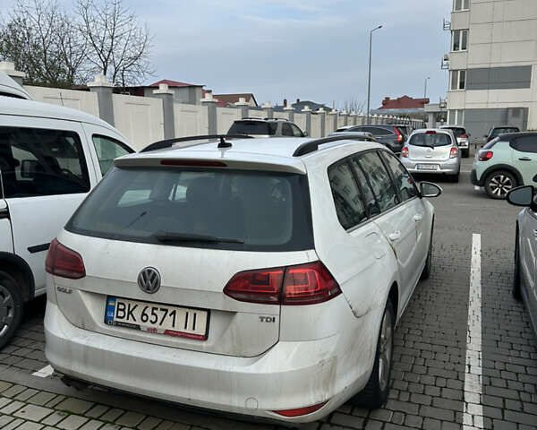 Белый Фольксваген Гольф, объемом двигателя 1.97 л и пробегом 240 тыс. км за 10300 $, фото 9 на Automoto.ua