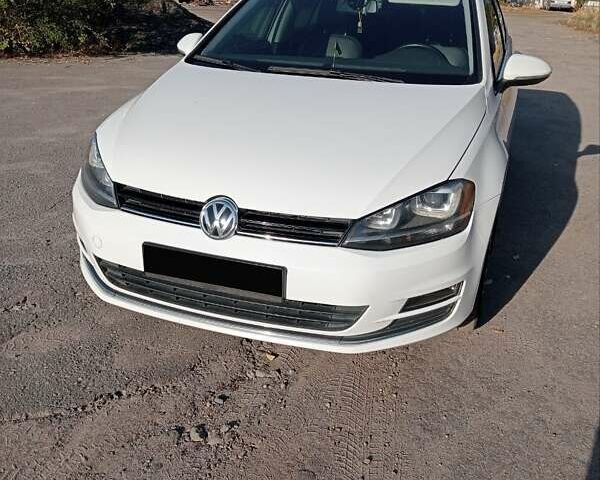 Белый Фольксваген Гольф, объемом двигателя 1.8 л и пробегом 133 тыс. км за 14800 $, фото 45 на Automoto.ua