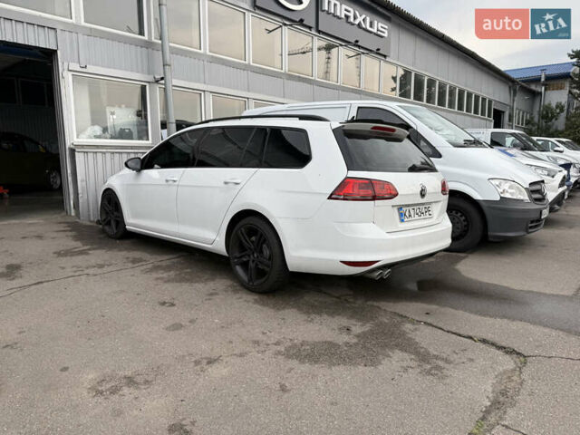 Белый Фольксваген Гольф, объемом двигателя 2 л и пробегом 171 тыс. км за 12500 $, фото 3 на Automoto.ua