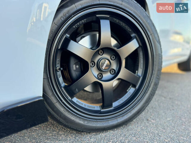 Белый Фольксваген Гольф, объемом двигателя 1.97 л и пробегом 177 тыс. км за 11800 $, фото 27 на Automoto.ua