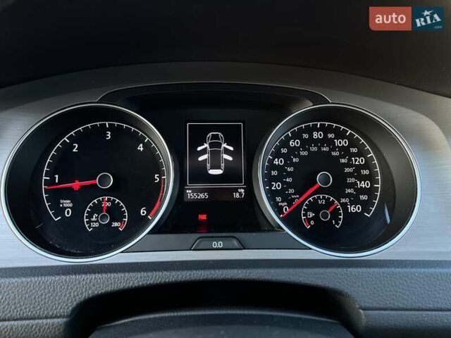 Белый Фольксваген Гольф, объемом двигателя 1.97 л и пробегом 155 тыс. км за 15000 $, фото 2 на Automoto.ua