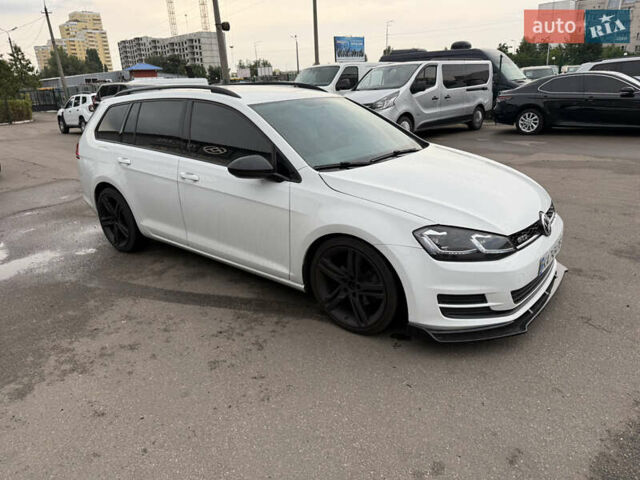 Белый Фольксваген Гольф, объемом двигателя 2 л и пробегом 171 тыс. км за 12500 $, фото 4 на Automoto.ua
