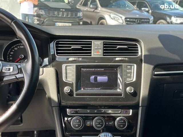 Білий Фольксваген Гольф, об'ємом двигуна 1.6 л та пробігом 268 тис. км за 10590 $, фото 32 на Automoto.ua