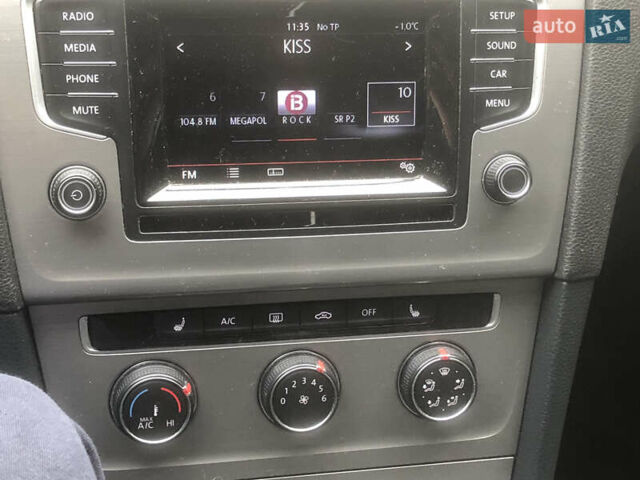 Белый Фольксваген Гольф, объемом двигателя 1.4 л и пробегом 274 тыс. км за 7990 $, фото 22 на Automoto.ua