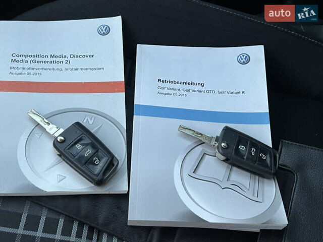 Белый Фольксваген Гольф, объемом двигателя 1.6 л и пробегом 241 тыс. км за 11600 $, фото 81 на Automoto.ua