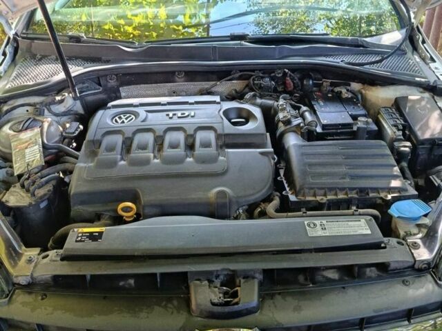 Белый Фольксваген Гольф, объемом двигателя 1.6 л и пробегом 3 тыс. км за 10500 $, фото 5 на Automoto.ua