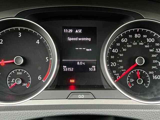 Белый Фольксваген Гольф, объемом двигателя 2 л и пробегом 53 тыс. км за 16700 $, фото 13 на Automoto.ua