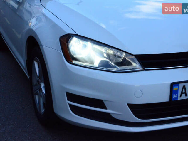 Фольксваген Гольф 2015 у Києві на Automoto.ua Білий Фольксваген Гольф, об'ємом двигуна 1.97 л та пробігом 146 тис. км за 14500 $, фото 12 на Automoto.ua
