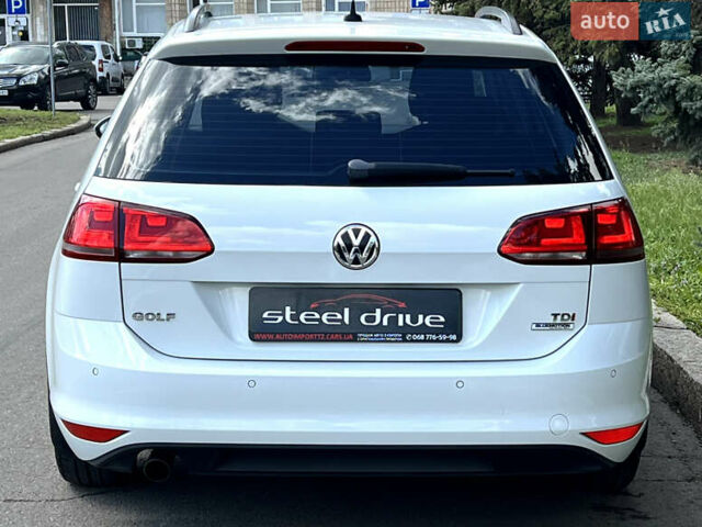 Білий Фольксваген Гольф, об'ємом двигуна 1.6 л та пробігом 195 тис. км за 11799 $, фото 7 на Automoto.ua