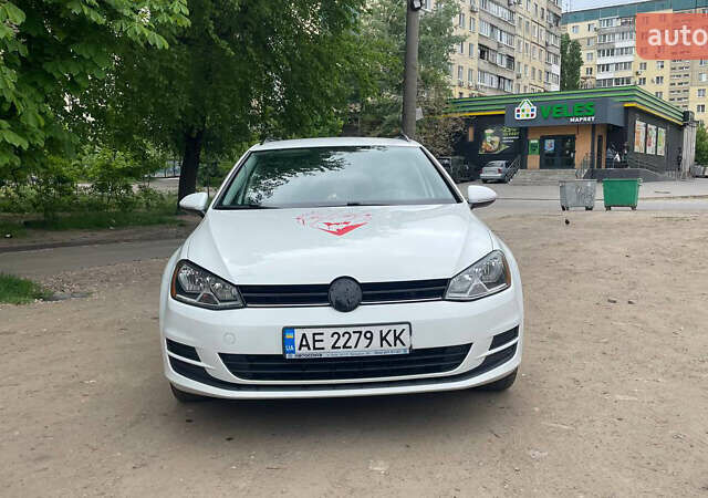 Білий Фольксваген Гольф, об'ємом двигуна 1.97 л та пробігом 230 тис. км за 11000 $, фото 1 на Automoto.ua