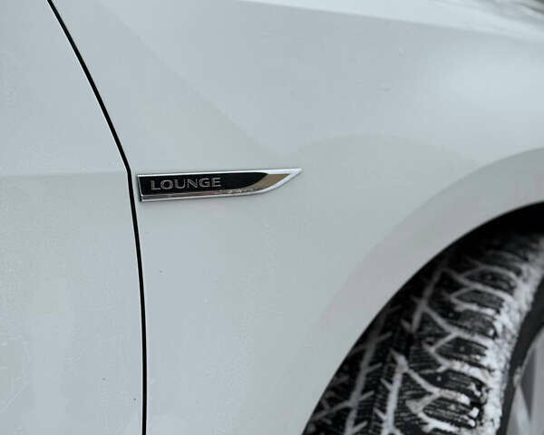 Білий Фольксваген Гольф, об'ємом двигуна 1.6 л та пробігом 283 тис. км за 10250 $, фото 6 на Automoto.ua