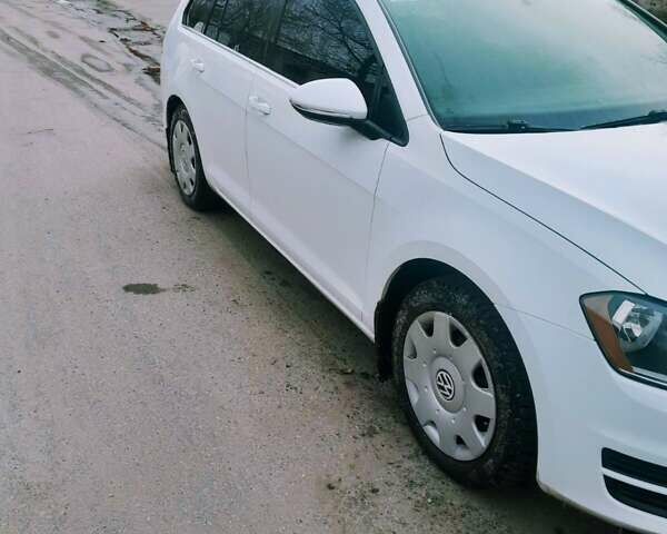 Білий Фольксваген Гольф, об'ємом двигуна 1.97 л та пробігом 180 тис. км за 13000 $, фото 1 на Automoto.ua