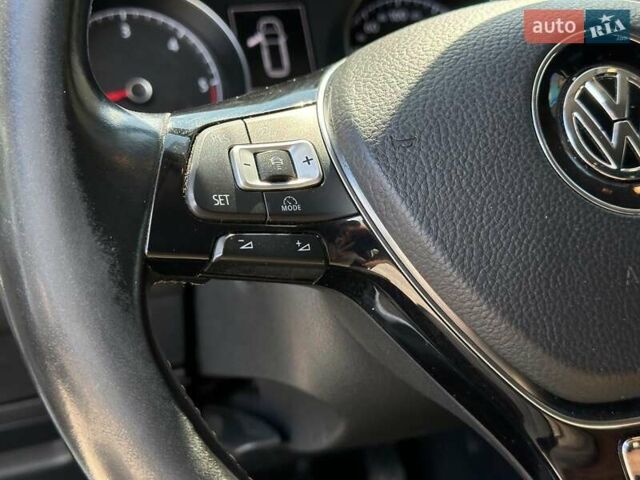 Белый Фольксваген Гольф, объемом двигателя 1.6 л и пробегом 262 тыс. км за 10480 $, фото 23 на Automoto.ua