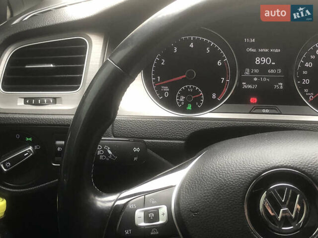 Белый Фольксваген Гольф, объемом двигателя 1.4 л и пробегом 274 тыс. км за 7990 $, фото 21 на Automoto.ua