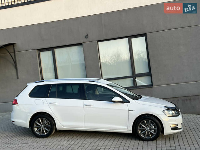 Белый Фольксваген Гольф, объемом двигателя 1.6 л и пробегом 241 тыс. км за 11600 $, фото 30 на Automoto.ua