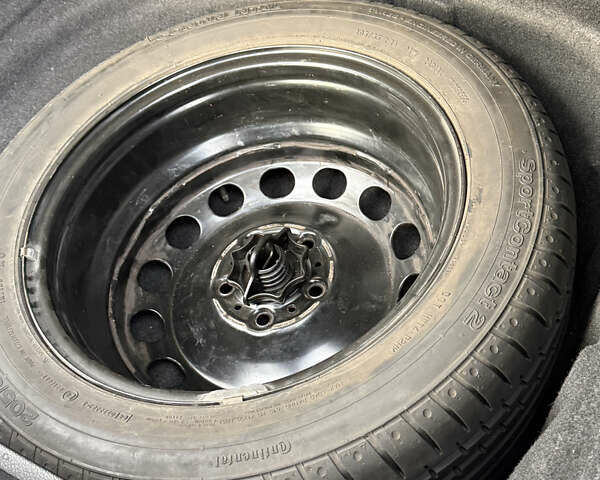 Белый Фольксваген Гольф, объемом двигателя 2 л и пробегом 250 тыс. км за 12450 $, фото 13 на Automoto.ua