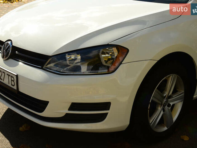 Фольксваген Гольф 2015 у Києві на Automoto.ua Білий Фольксваген Гольф, об'ємом двигуна 1.97 л та пробігом 146 тис. км за 14500 $, фото 9 на Automoto.ua