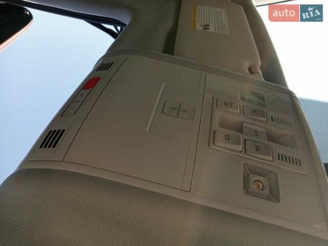 Белый Фольксваген Гольф, объемом двигателя 1.8 л и пробегом 133 тыс. км за 14800 $, фото 26 на Automoto.ua