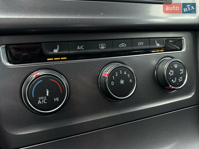 Білий Фольксваген Гольф, об'ємом двигуна 1.6 л та пробігом 195 тис. км за 11799 $, фото 27 на Automoto.ua