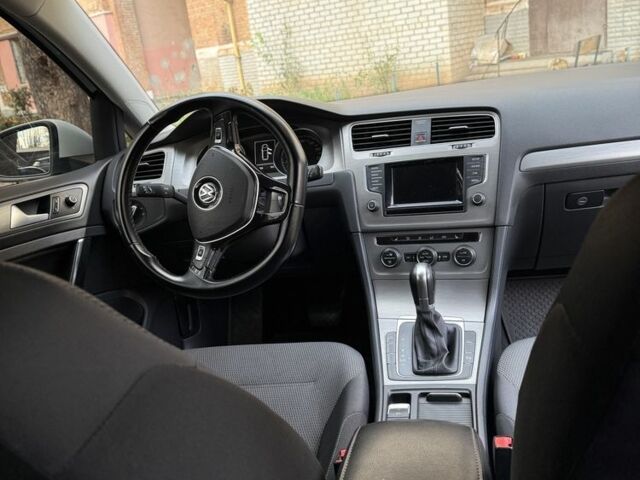 Белый Фольксваген Гольф, объемом двигателя 2 л и пробегом 250 тыс. км за 12450 $, фото 16 на Automoto.ua