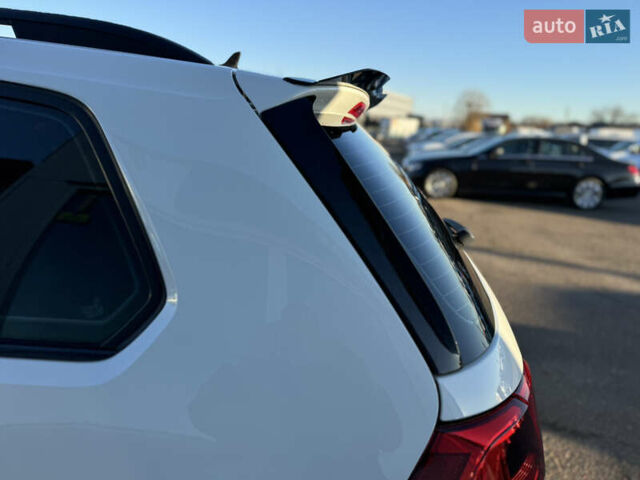 Белый Фольксваген Гольф, объемом двигателя 1.97 л и пробегом 177 тыс. км за 11800 $, фото 42 на Automoto.ua