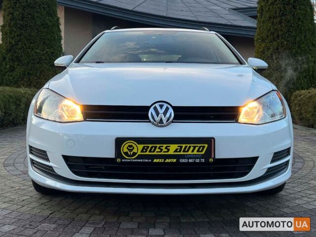 Белый Фольксваген Гольф, объемом двигателя 1.8 л и пробегом 108 тыс. км за 11300 $, фото 1 на Automoto.ua