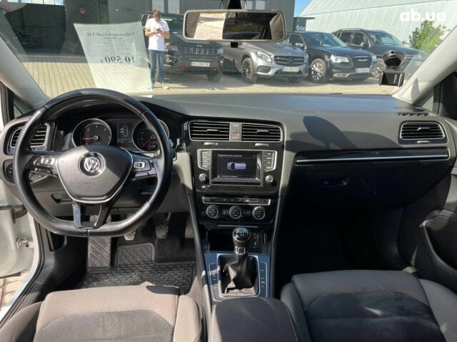 Білий Фольксваген Гольф, об'ємом двигуна 1.6 л та пробігом 268 тис. км за 10590 $, фото 34 на Automoto.ua