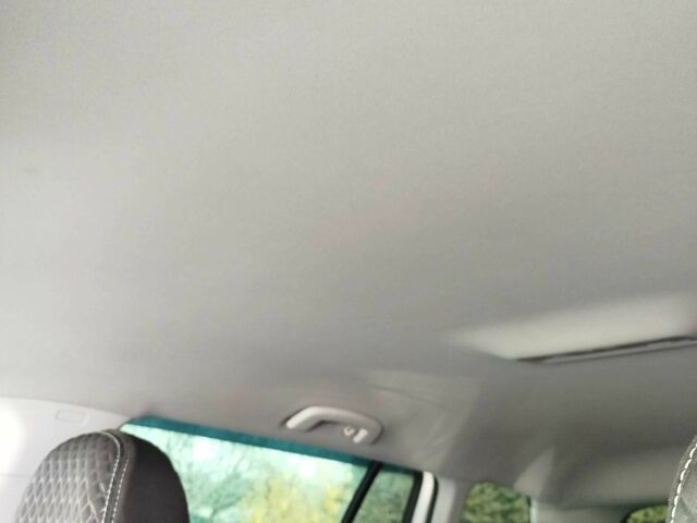 Белый Фольксваген Гольф, объемом двигателя 1.6 л и пробегом 280 тыс. км за 5500 $, фото 7 на Automoto.ua