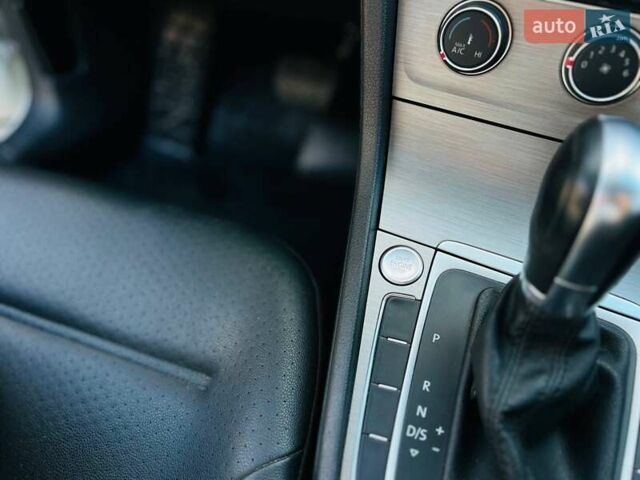 Белый Фольксваген Гольф, объемом двигателя 1.8 л и пробегом 82 тыс. км за 11500 $, фото 5 на Automoto.ua