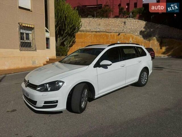 Білий Фольксваген Гольф, об'ємом двигуна 1.6 л та пробігом 180 тис. км за 9313 $, фото 12 на Automoto.ua