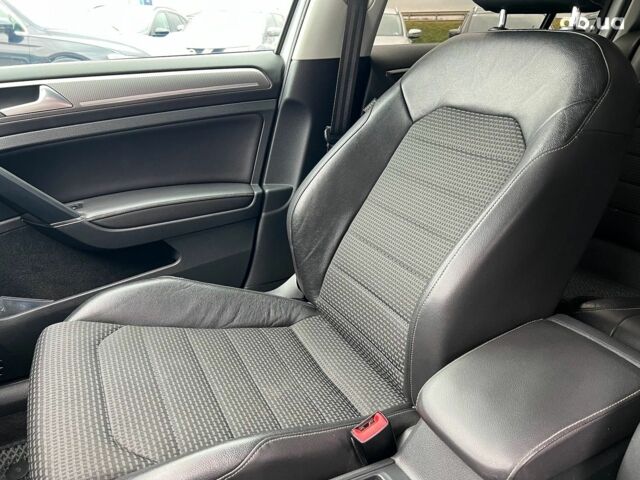 Белый Фольксваген Гольф, объемом двигателя 2 л и пробегом 287 тыс. км за 14590 $, фото 22 на Automoto.ua