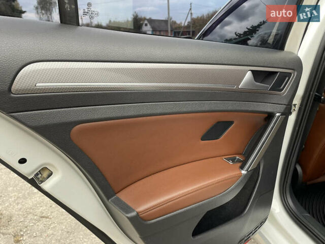 Белый Фольксваген Гольф, объемом двигателя 1.8 л и пробегом 139 тыс. км за 13900 $, фото 53 на Automoto.ua