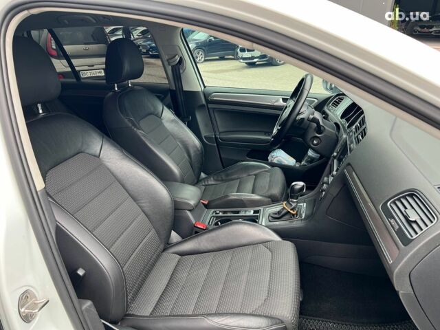 Белый Фольксваген Гольф, объемом двигателя 2 л и пробегом 287 тыс. км за 14590 $, фото 37 на Automoto.ua