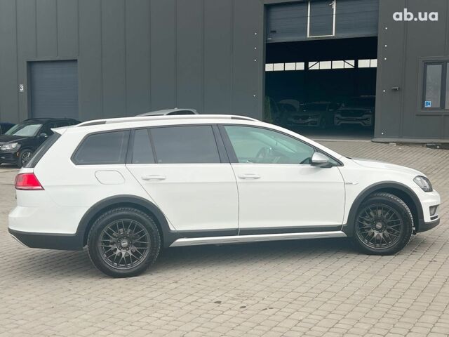 Белый Фольксваген Гольф, объемом двигателя 2 л и пробегом 287 тыс. км за 14590 $, фото 13 на Automoto.ua