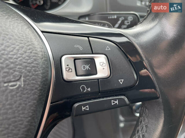 Белый Фольксваген Гольф, объемом двигателя 1.8 л и пробегом 139 тыс. км за 13900 $, фото 44 на Automoto.ua