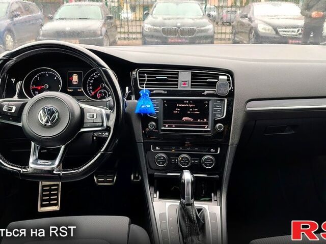 Білий Фольксваген Гольф, об'ємом двигуна 1.6 л та пробігом 199 тис. км за 12700 $, фото 8 на Automoto.ua