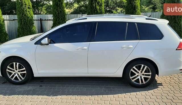 Белый Фольксваген Гольф, объемом двигателя 1.97 л и пробегом 291 тыс. км за 13100 $, фото 7 на Automoto.ua