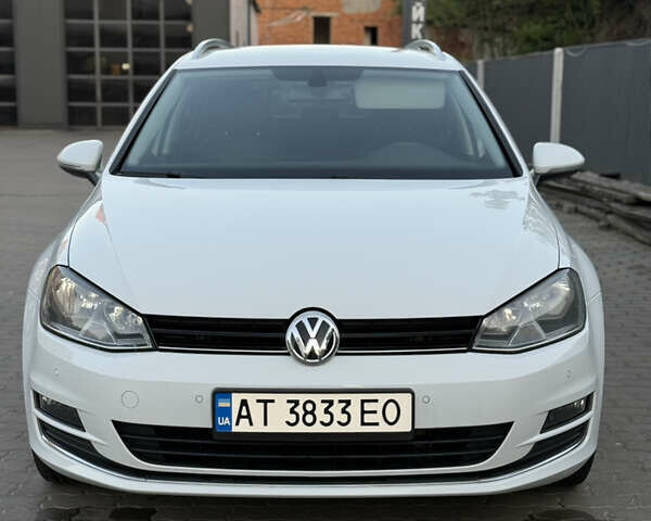 Білий Фольксваген Гольф, об'ємом двигуна 1.6 л та пробігом 270 тис. км за 12100 $, фото 6 на Automoto.ua