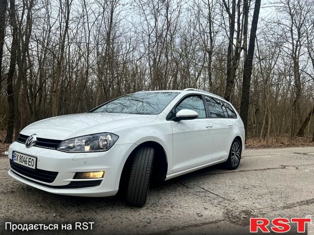 Белый Фольксваген Гольф, объемом двигателя 1.6 л и пробегом 275 тыс. км за 10500 $, фото 4 на Automoto.ua