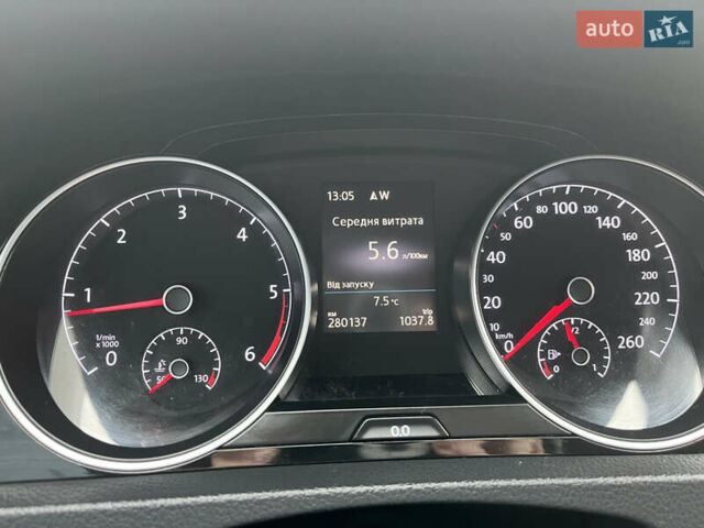 Белый Фольксваген Гольф, объемом двигателя 1.6 л и пробегом 280 тыс. км за 11500 $, фото 43 на Automoto.ua