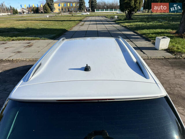 Белый Фольксваген Гольф, объемом двигателя 1.6 л и пробегом 238 тыс. км за 15000 $, фото 14 на Automoto.ua