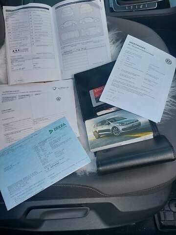 Белый Фольксваген Гольф, объемом двигателя 1.6 л и пробегом 225 тыс. км за 11800 $, фото 13 на Automoto.ua